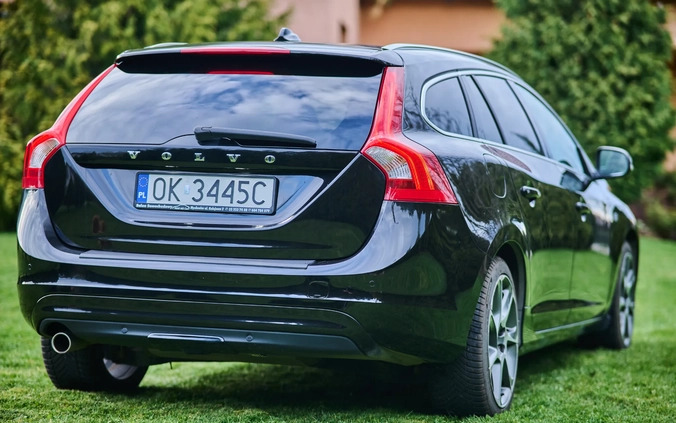 Volvo V60 cena 53500 przebieg: 202000, rok produkcji 2016 z Wolin małe 352